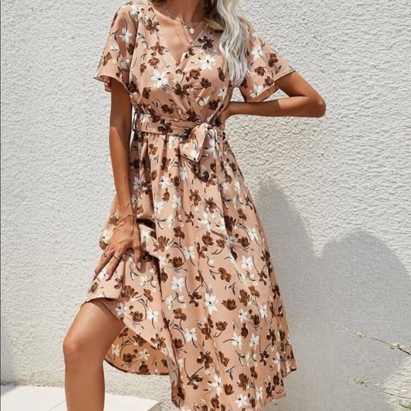 Boho floral flutter sleeve belted A line dress - Picture 12 of 16